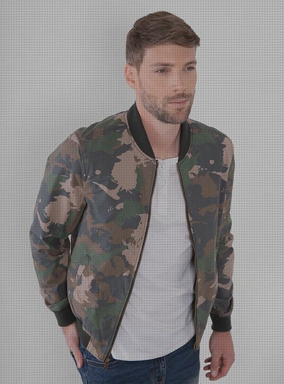Opiniones de casaca militar