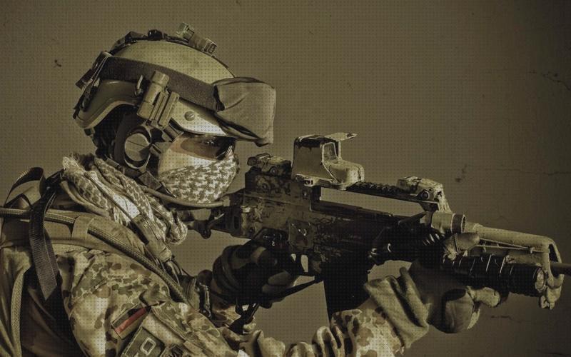 Review de equipacion militar